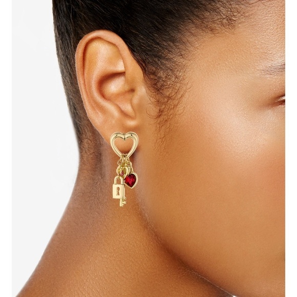 Hold the key to your own heart with these dazzling lock & key heart earrings - Picture 2 of 2
